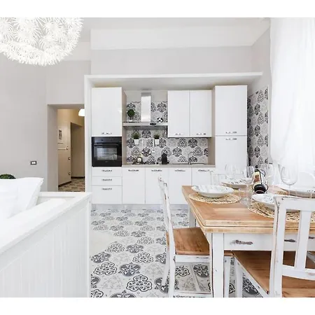 Trevi Fountain Deluxe - Your Italian Holidays דירה